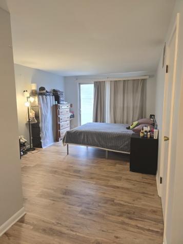 1469 William Clifford Lane Elk Grove Village IL 60007