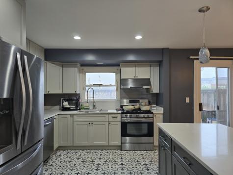 1469 William Clifford Lane Elk Grove Village IL 60007