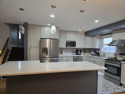 1469 William Clifford Lane Elk Grove Village IL 60007
