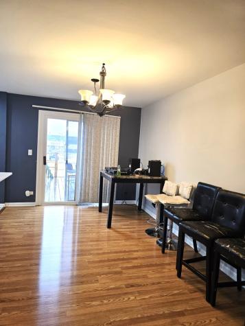 1469 William Clifford Lane Elk Grove Village IL 60007