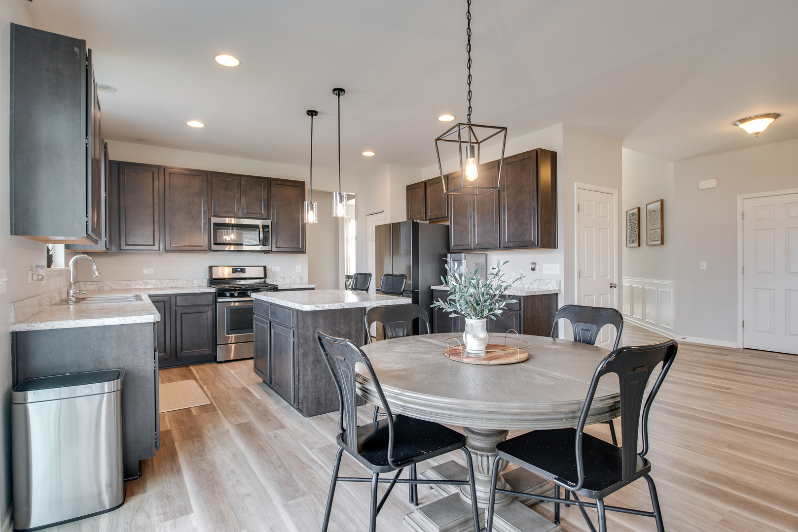 3545 Ayres Drive Aurora IL 60506