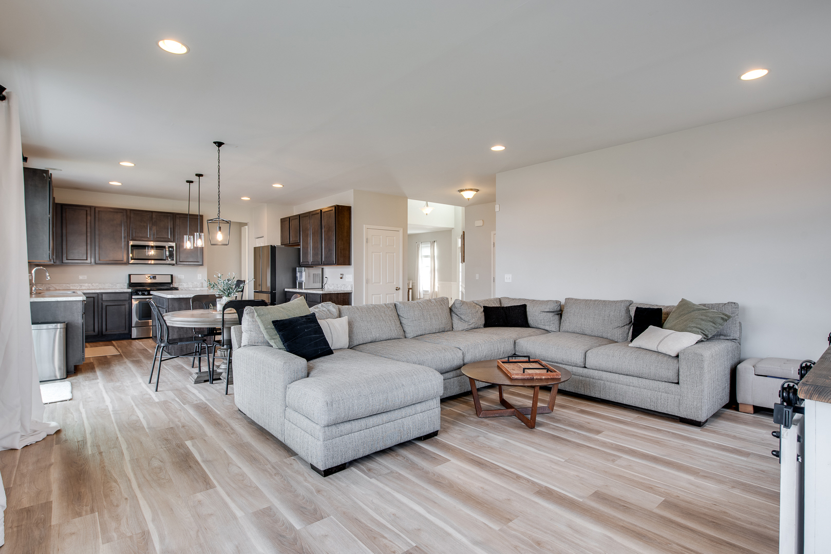 3545 Ayres Drive Aurora IL 60506