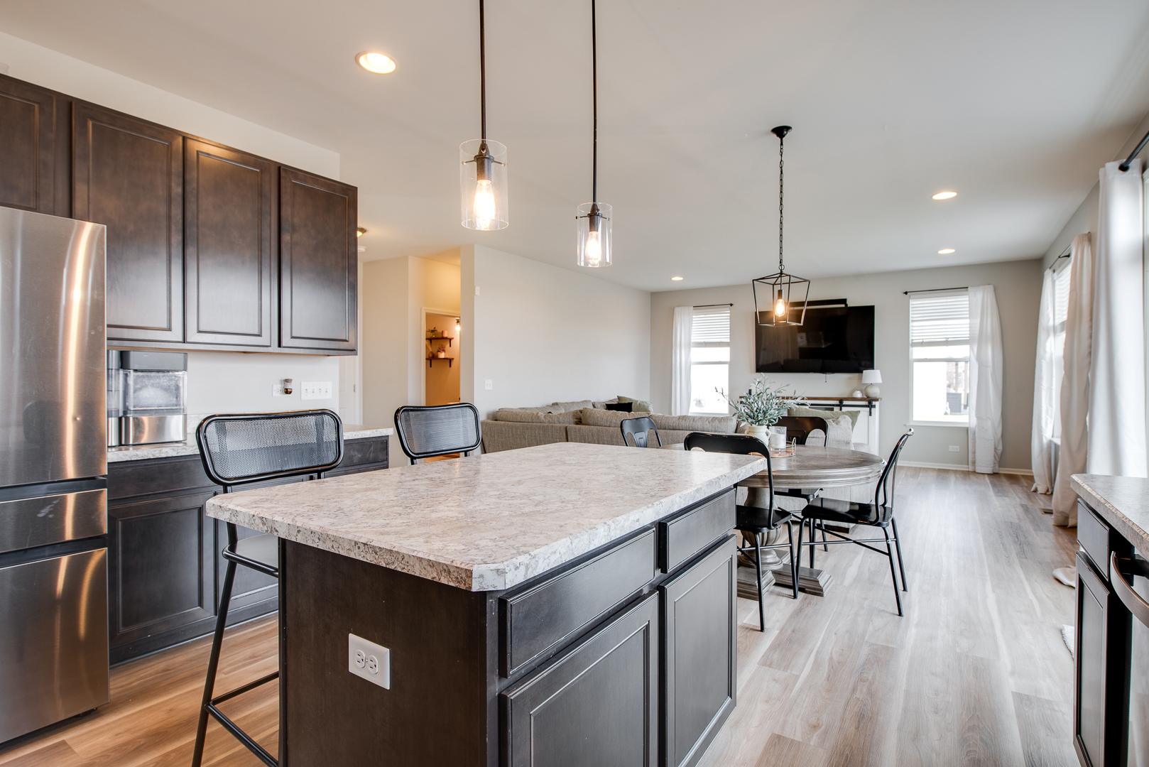 3545 Ayres Drive Aurora IL 60506