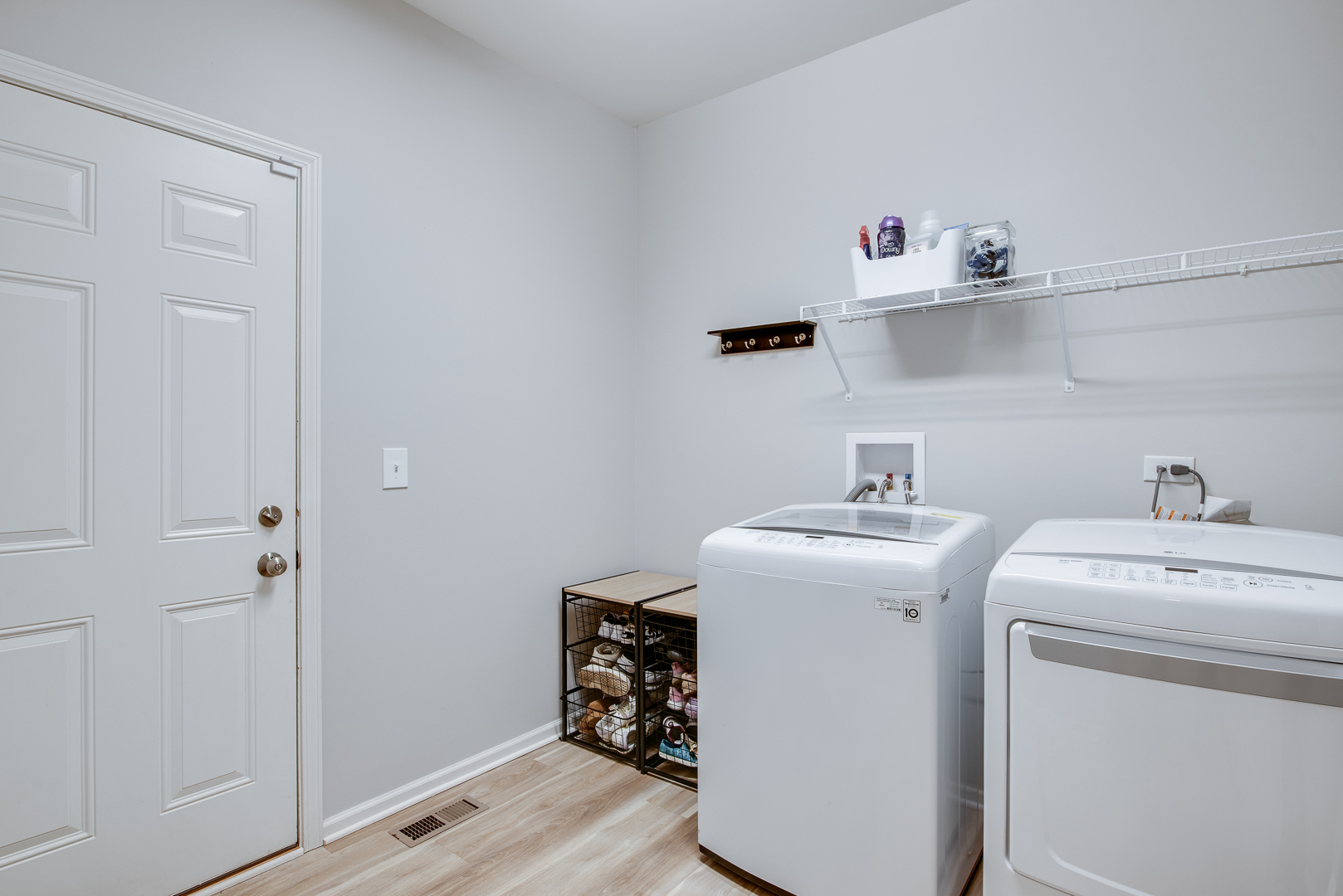 3545 Ayres Drive Aurora IL 60506