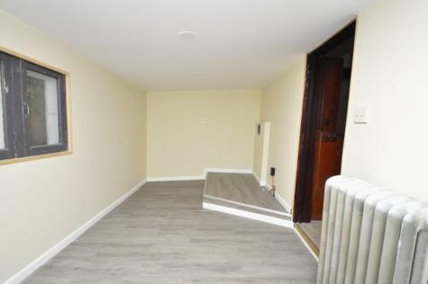 112 West Hickory Street Streator IL 61364