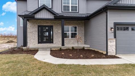 5008 Castlebar Drive Bloomington IL 61705