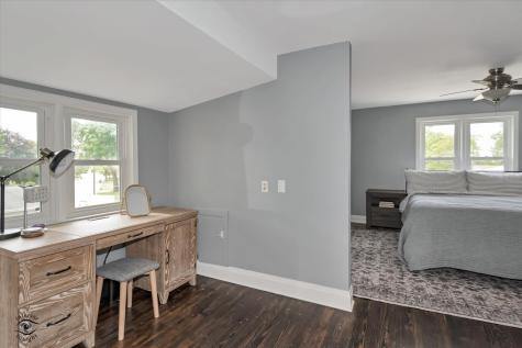 146 North Hickory Street Manteno IL 60950