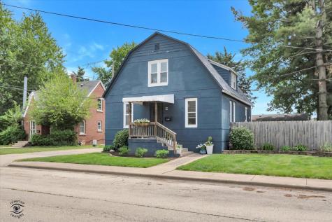146 North Hickory Street Manteno IL 60950