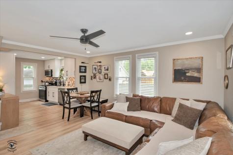 146 North Hickory Street Manteno IL 60950