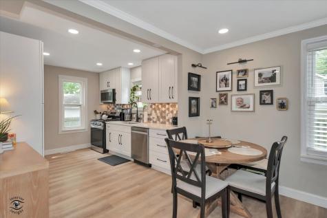 146 North Hickory Street Manteno IL 60950