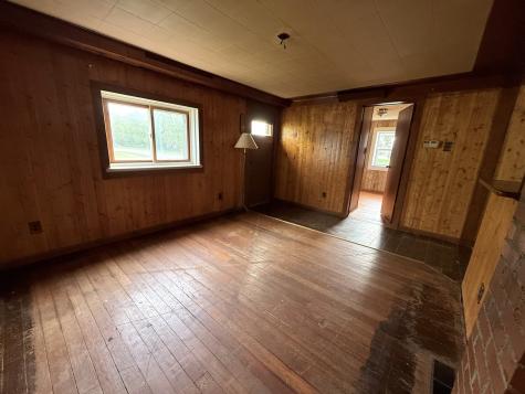212 East Willard Street Gifford IL 61847