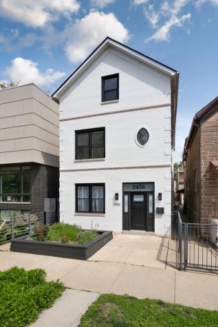 2456 West Huron Street Chicago IL 60612