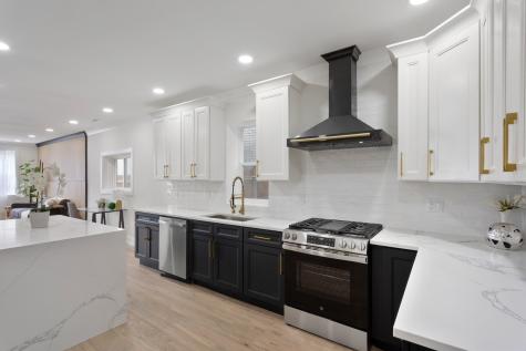 2456 West Huron Street Chicago IL 60612