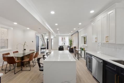 2456 West Huron Street Chicago IL 60612