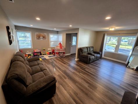 3898 Montgomery Drive Crete IL 60417