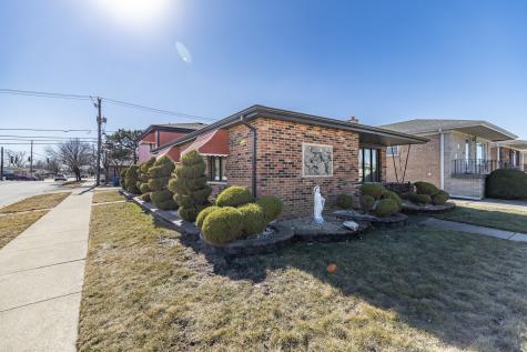 1101 Lucas Street Calumet City IL 60409