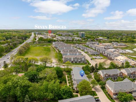 1103 Longwood Drive Lisle IL 60532