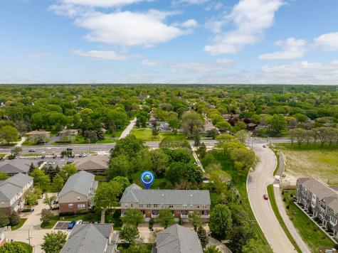 1103 Longwood Drive Lisle IL 60532