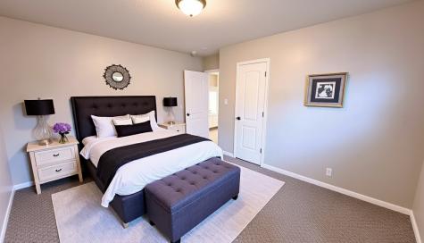 3125 West Whipple Drive Merrionette Park IL 60803