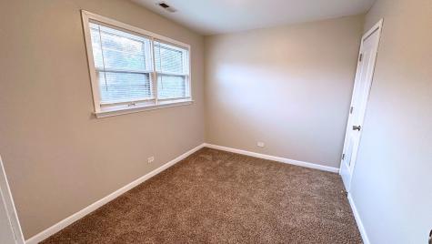 3125 West Whipple Drive Merrionette Park IL 60803