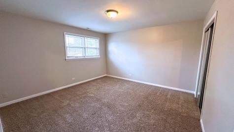 3125 West Whipple Drive Merrionette Park IL 60803