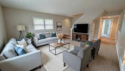 3125 West Whipple Drive Merrionette Park IL 60803