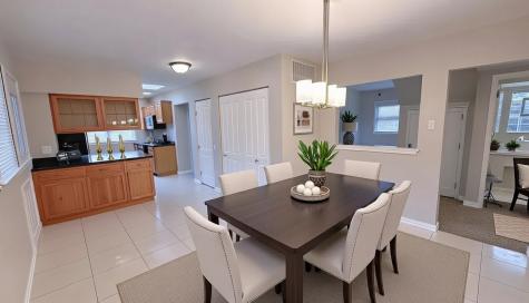 3125 West Whipple Drive Merrionette Park IL 60803