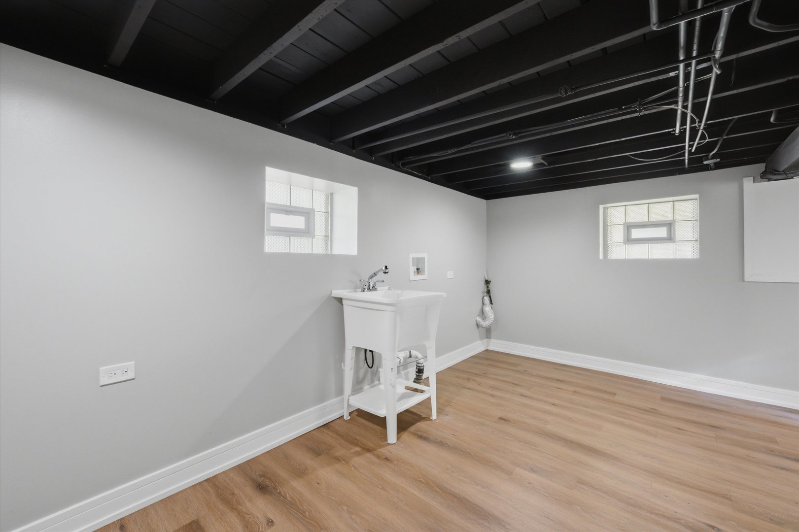 5231 South Homan Avenue Chicago IL 60632