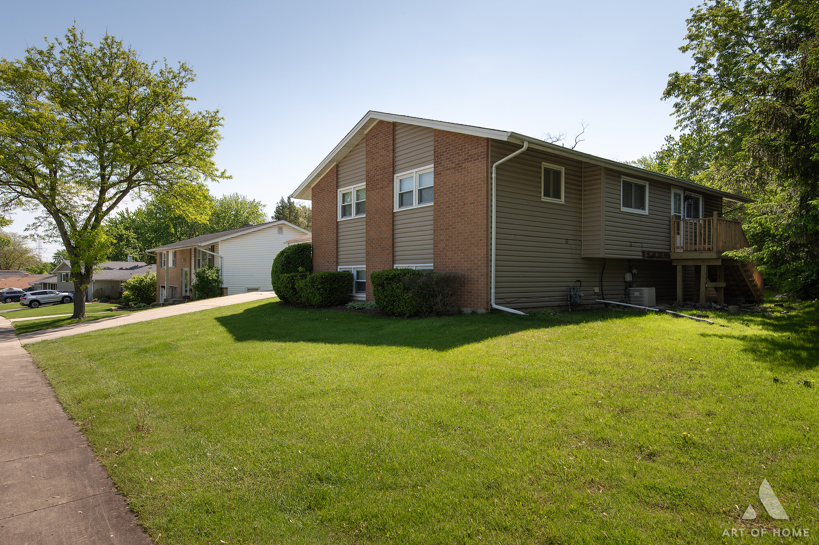 6425 Clark Drive Woodridge IL 60517