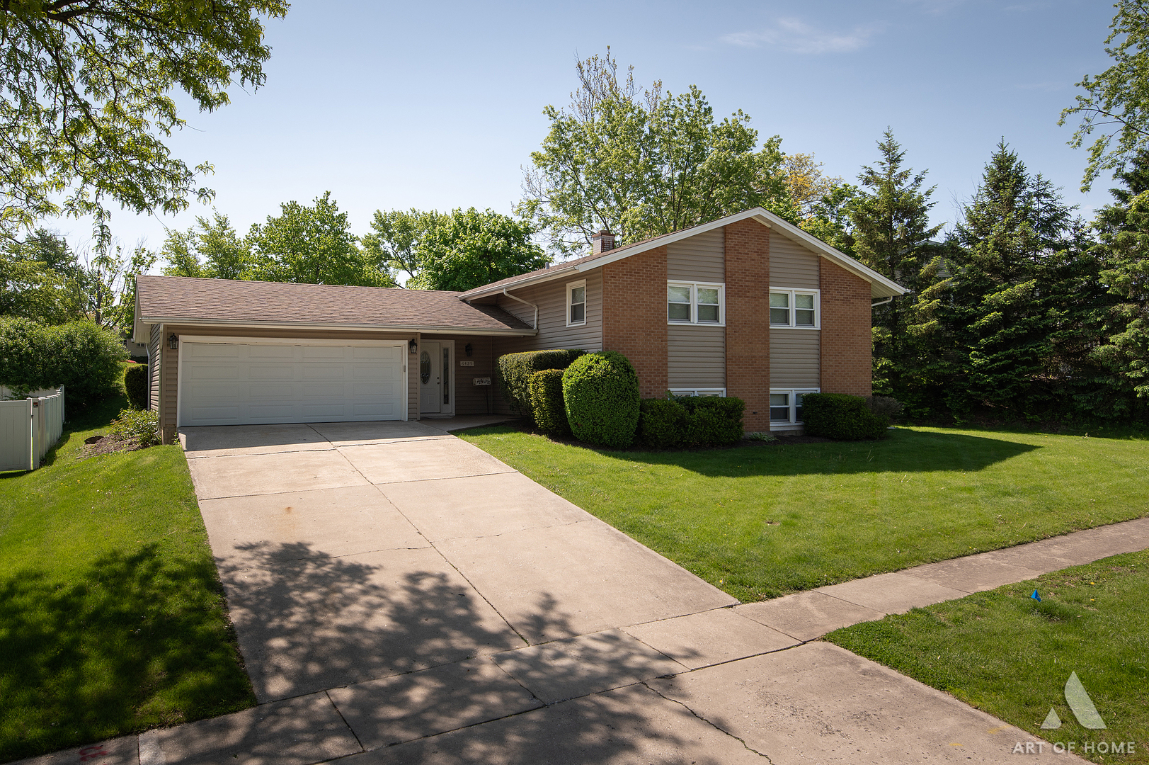 6425 Clark Drive Woodridge IL 60517