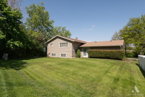 6425 Clark Drive Woodridge IL 60517