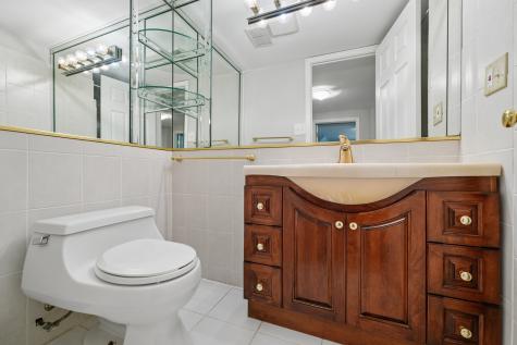 204 Bohland Avenue Bellwood IL 60104