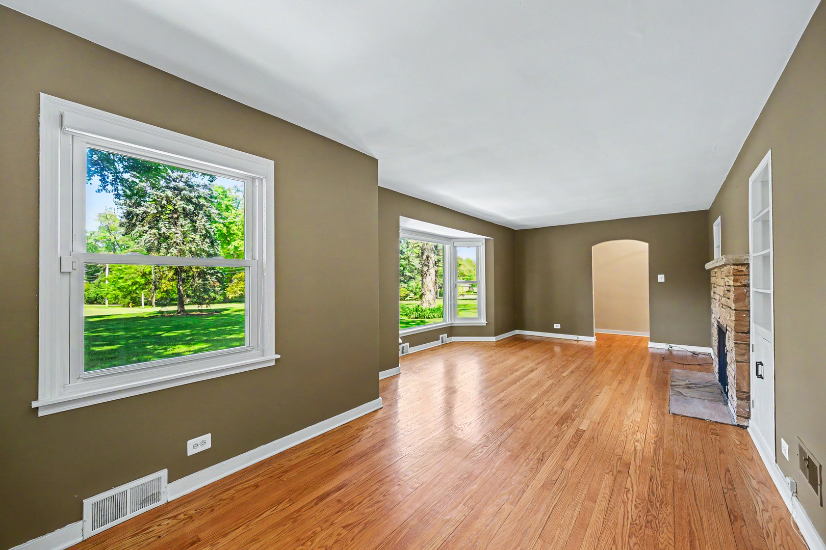 325 Lambert Road Glen Ellyn IL 60137