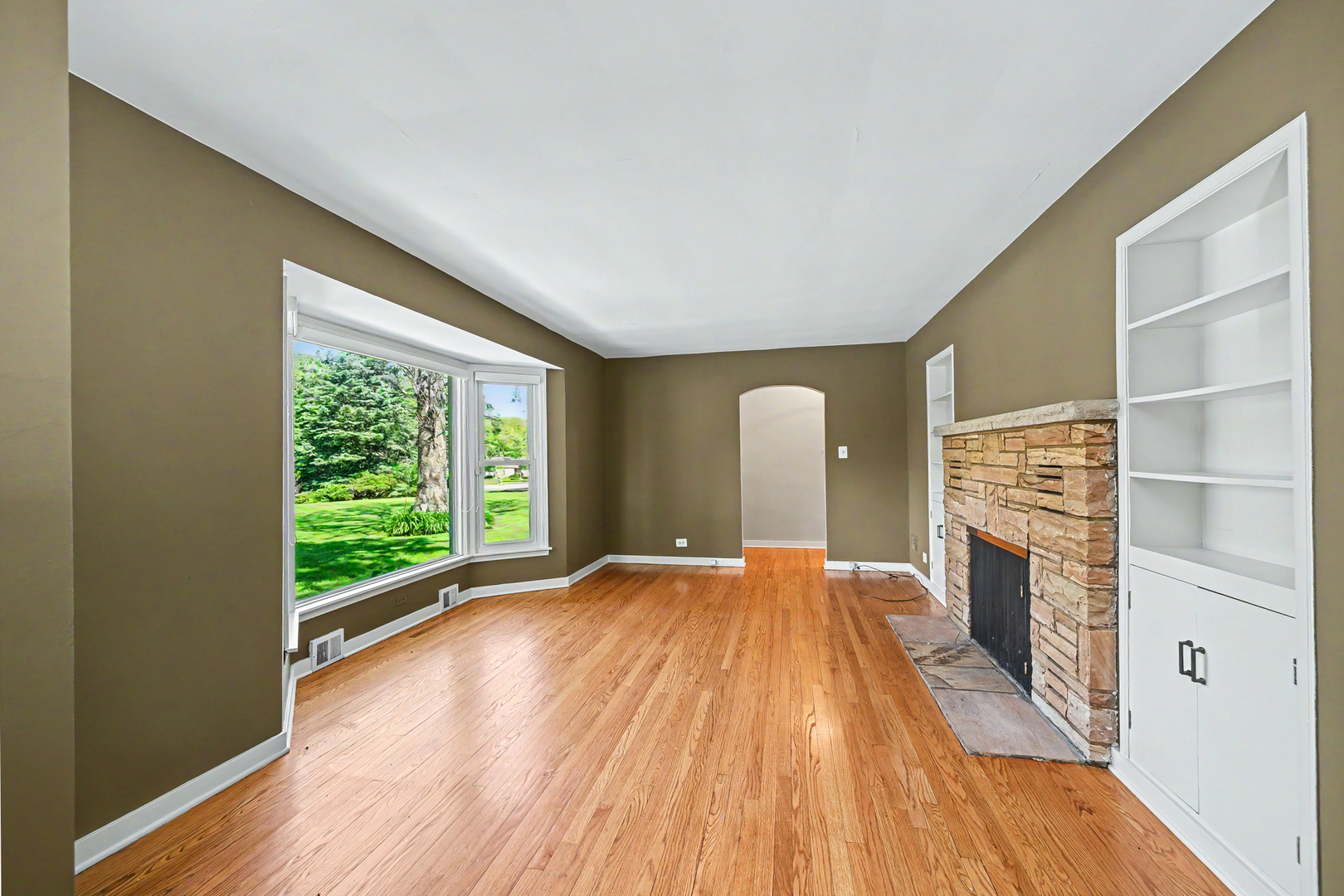 325 Lambert Road Glen Ellyn IL 60137