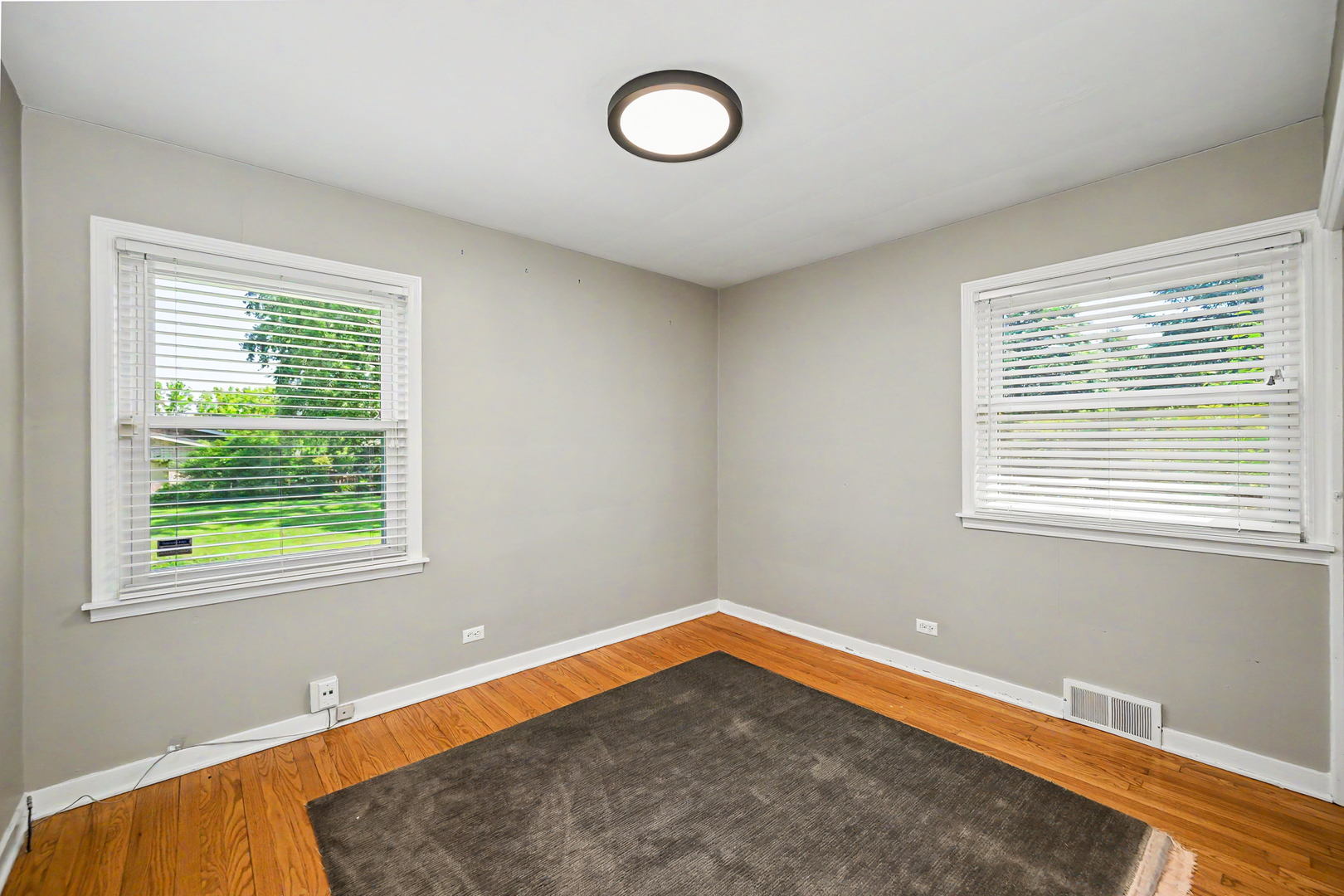 325 Lambert Road Glen Ellyn IL 60137
