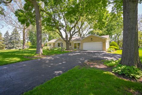 325 Lambert Road Glen Ellyn IL 60137