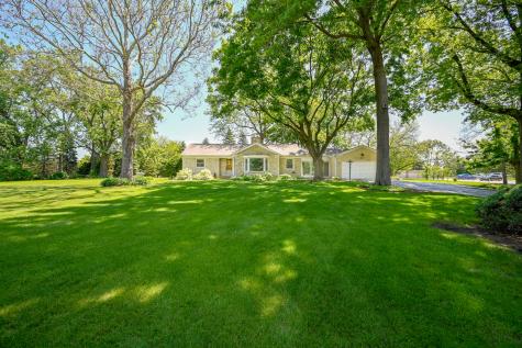 325 Lambert Road Glen Ellyn IL 60137