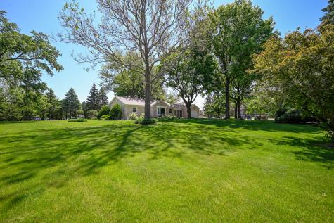 325 Lambert Road Glen Ellyn IL 60137