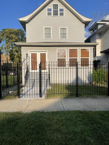 557 North Leamington Avenue Chicago IL 60644