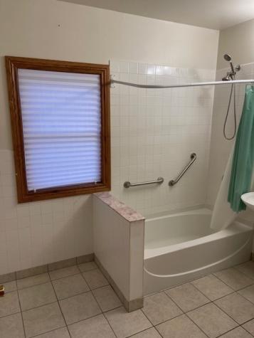 557 North Leamington Avenue Chicago IL 60644