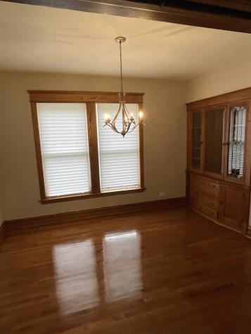 557 North Leamington Avenue Chicago IL 60644