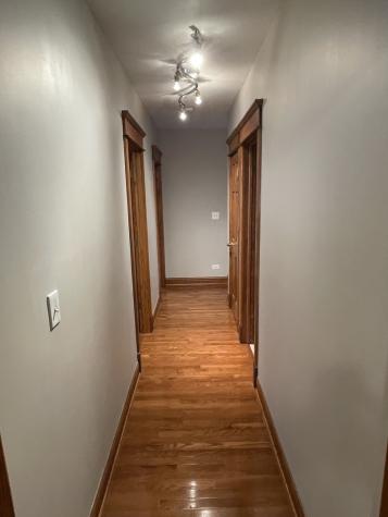 557 North Leamington Avenue Chicago IL 60644