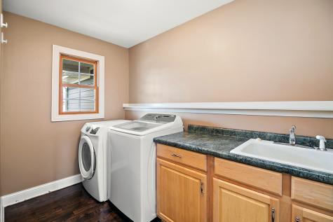 1123 Meadow Path Manteno IL 60950