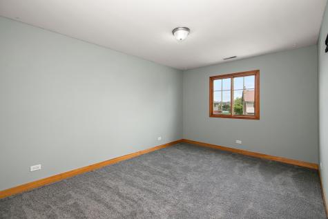 1123 Meadow Path Manteno IL 60950