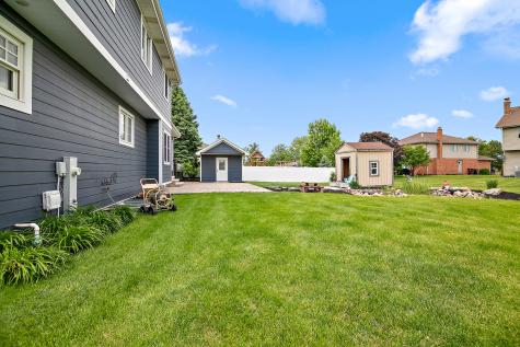 1123 Meadow Path Manteno IL 60950