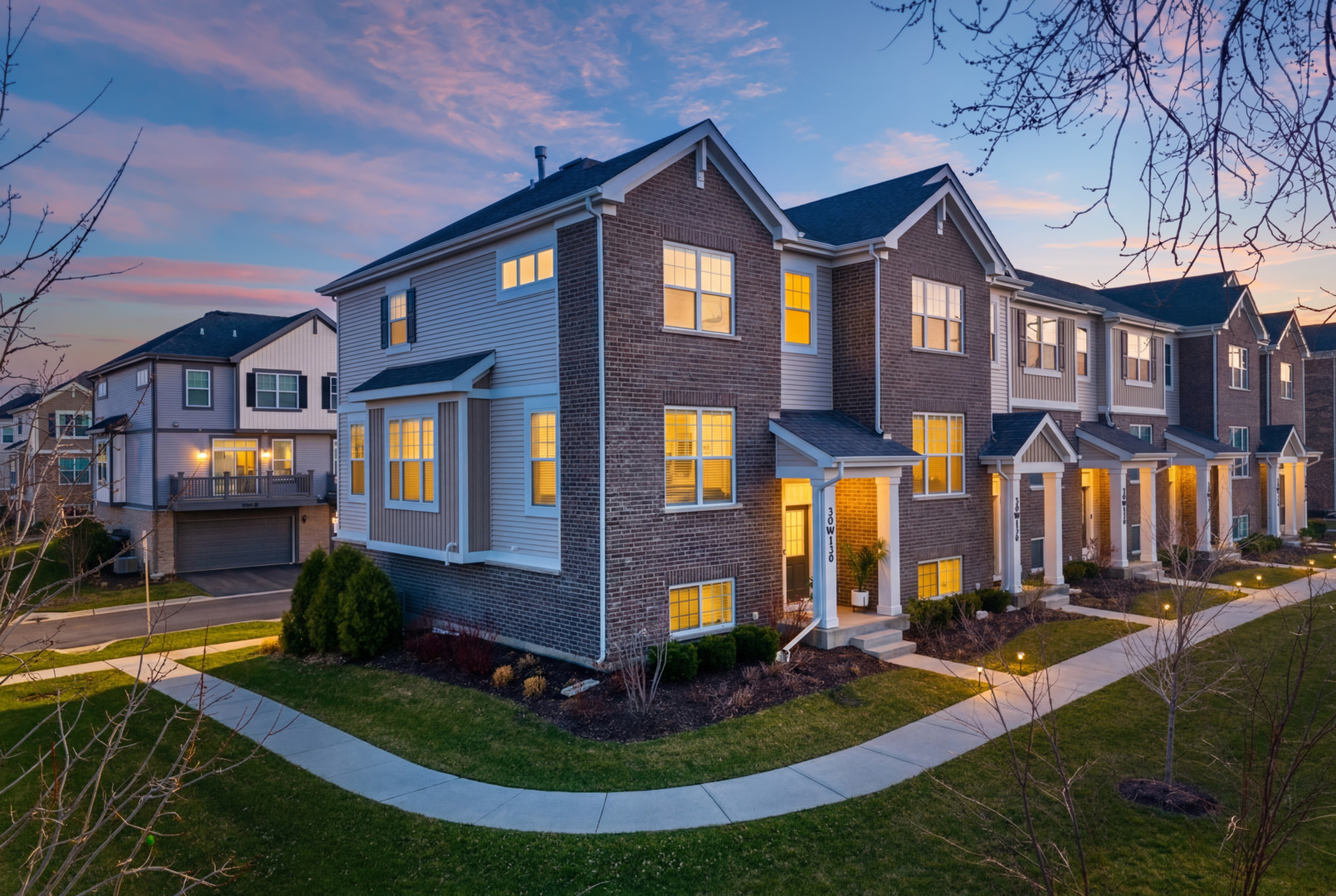 30W130 Wheeler Circle Warrenville IL 60563