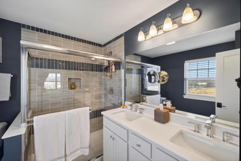30W130 Wheeler Circle Warrenville IL 60563