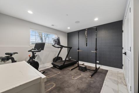 30W130 Wheeler Circle Warrenville IL 60563