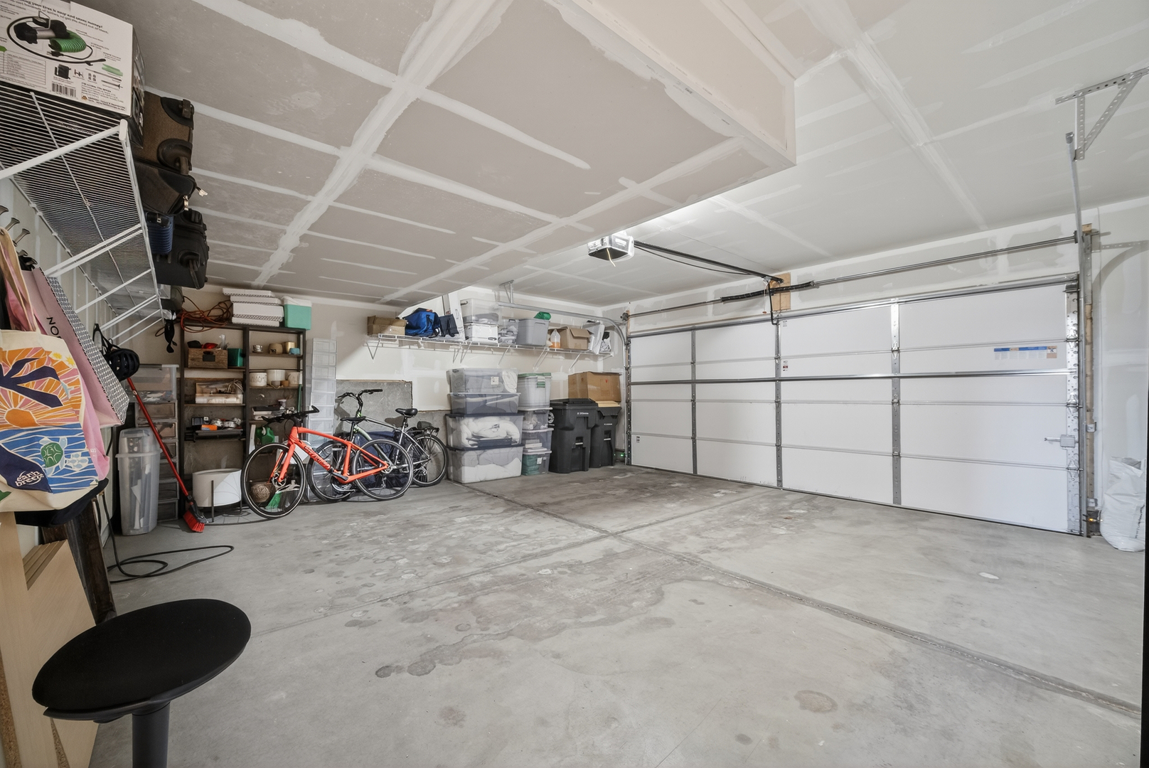 30W130 Wheeler Circle Warrenville IL 60563
