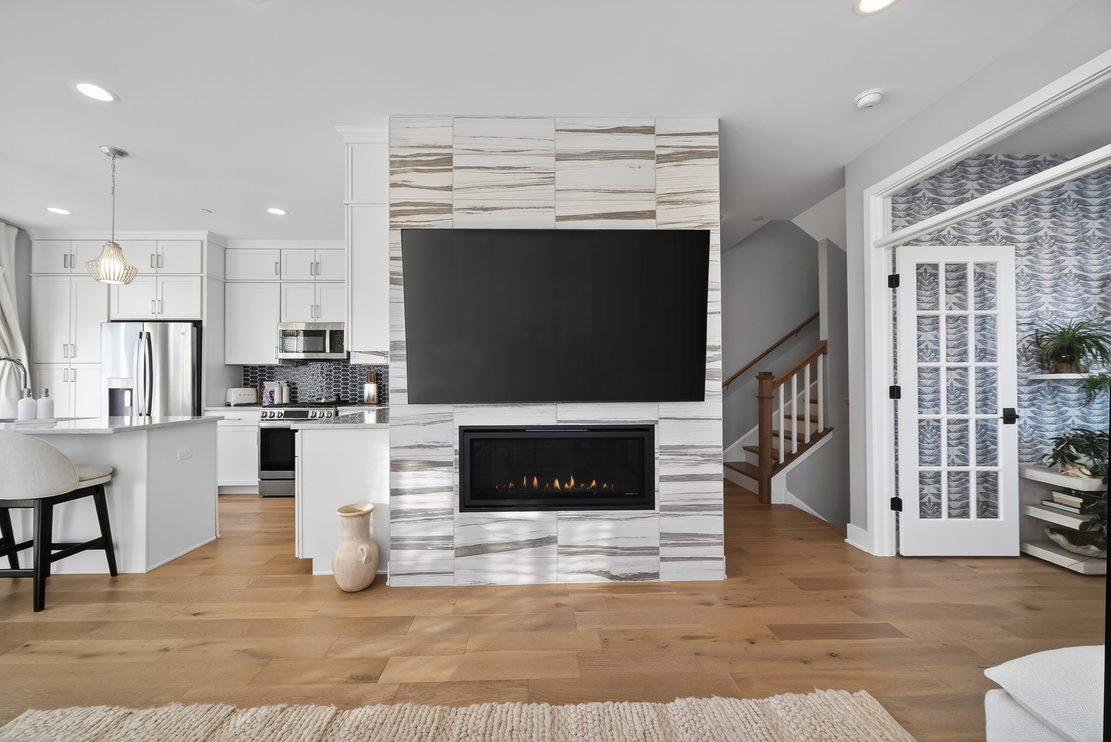 30W130 Wheeler Circle Warrenville IL 60563